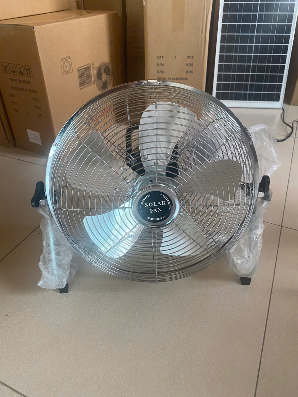 Quạt solar là gì? - Tìm hiểu về quạt năng lượng mặt trời 2025